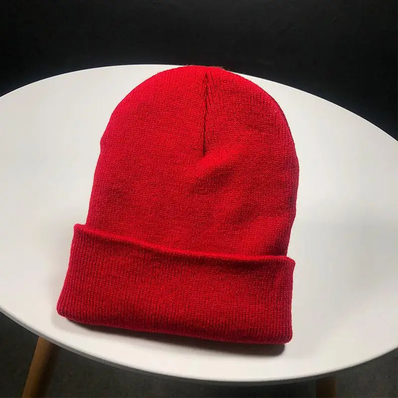 DW WEARS - UNISEX BEANIES KNITTED HAT