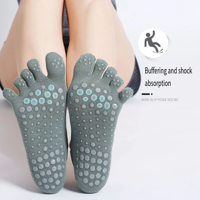 DW WEARS - YOGA ANTI SLIP SOCKS