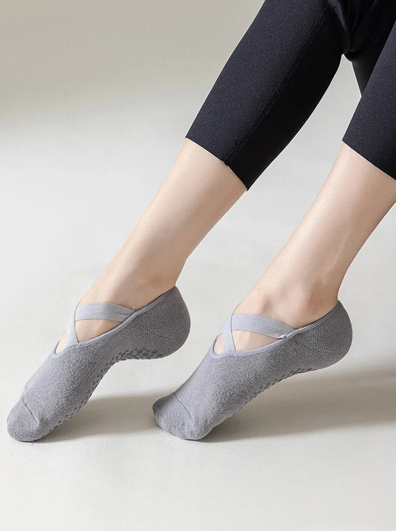 DW WEARS - WOMEN PILATES SOCKS ( 1 & 5 PAIRS )