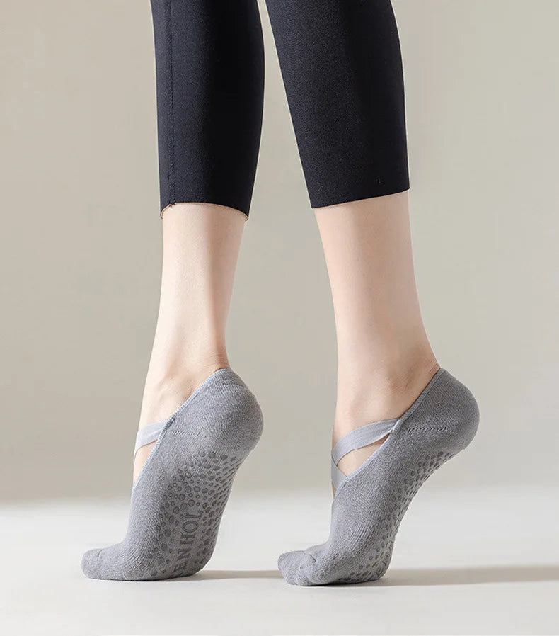 DW WEARS - WOMEN PILATES SOCKS ( 1 & 5 PAIRS )
