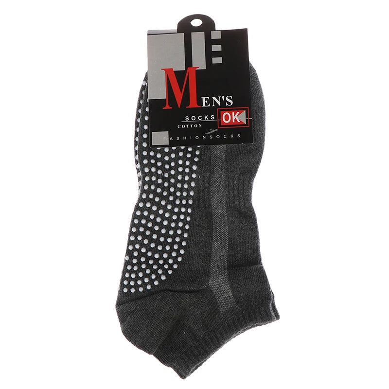DW WEARS - MEN ANTI SKID COTTON SOCKS / 20% DISCOUNT