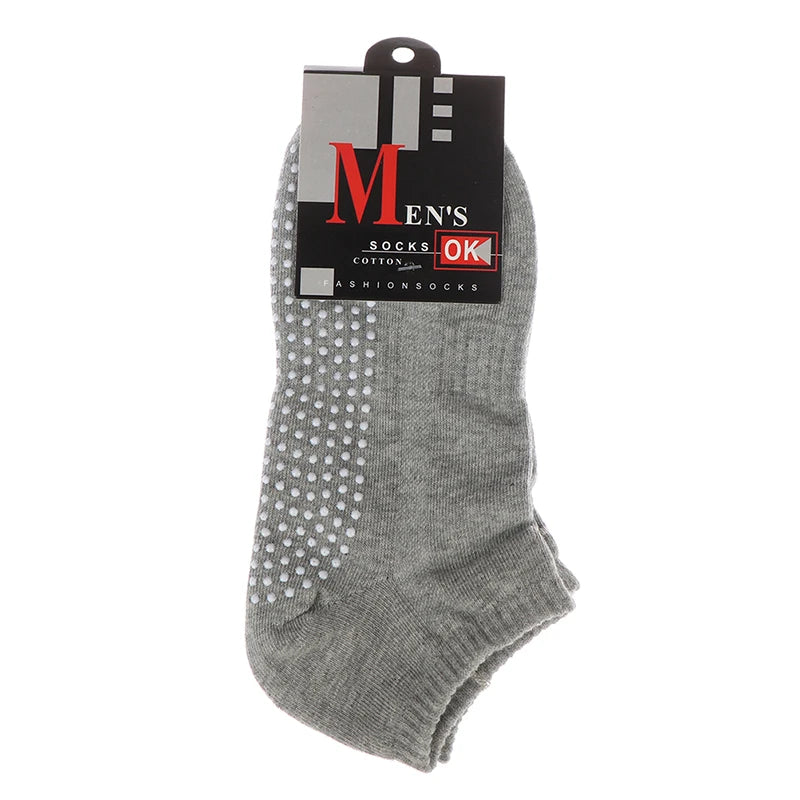 DW WEARS - MEN ANTI SKID COTTON SOCKS / 20% DISCOUNT