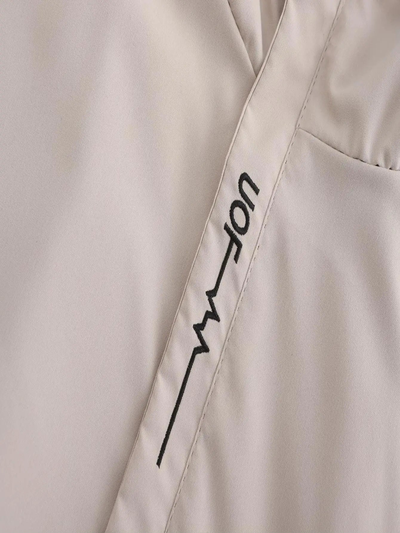 DW WEARS - UNISEX FULL-ZIP HOODED JACKET