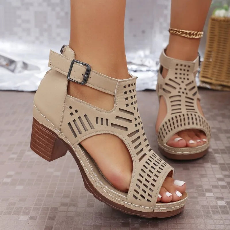 DW WEARS - WOMEN THICK HEELED SANDAL
