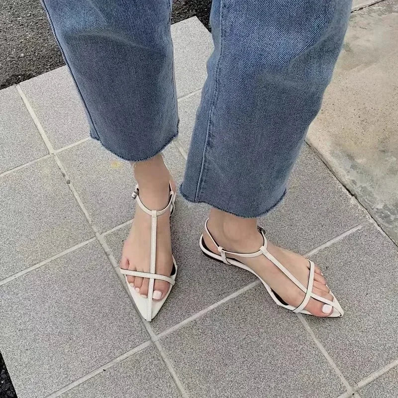 Women's Sandals 2025 Summer New Fashion Thong Sandals Sexy Fashion Design Comfortable Low Heel Sandals for Women Zapatos Mujer